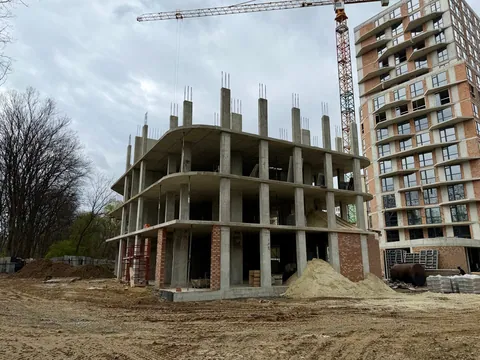 ЖК Величковського 7-Б: фото з будмайданчика, Квітень 2026