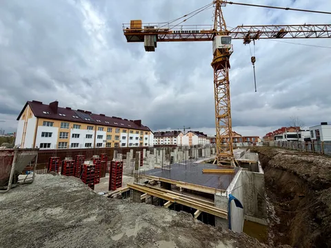 ЖК Героїв Крут ІІ: фото з будмайданчика, Квітень 2026