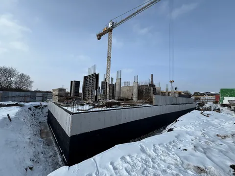 ЖК Героїв Крут: фото з будмайданчика, Лютий 2026