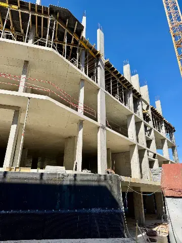 Багатофункційна будівля на Пасічній: фото з будмайданчика, Жовтень 2026